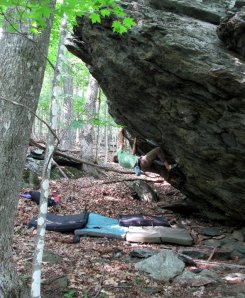 269943_1882482544005_1293285_n